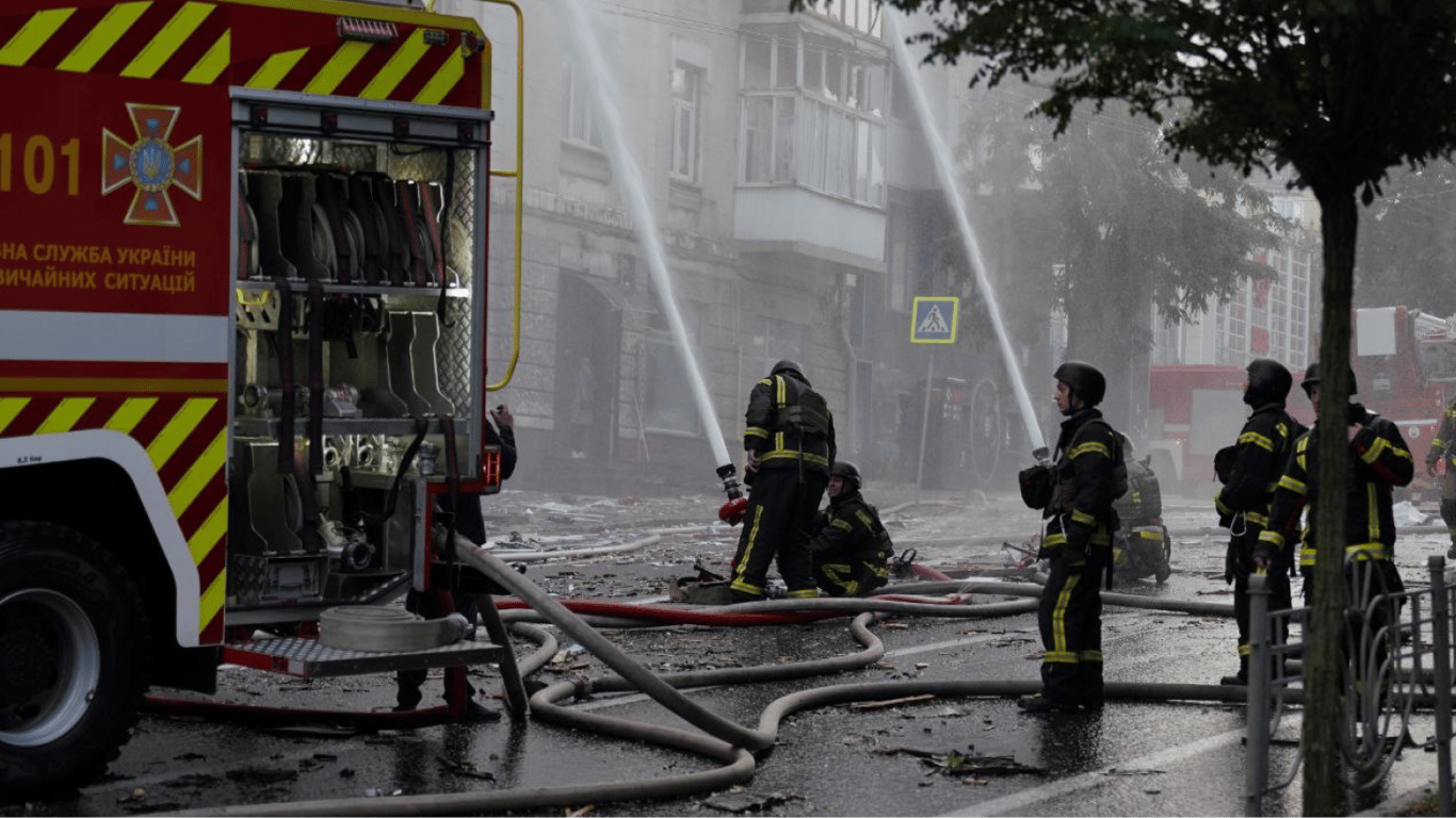 Kyiv attacked again by Russian 'Shaheds' - photo report on the consequences