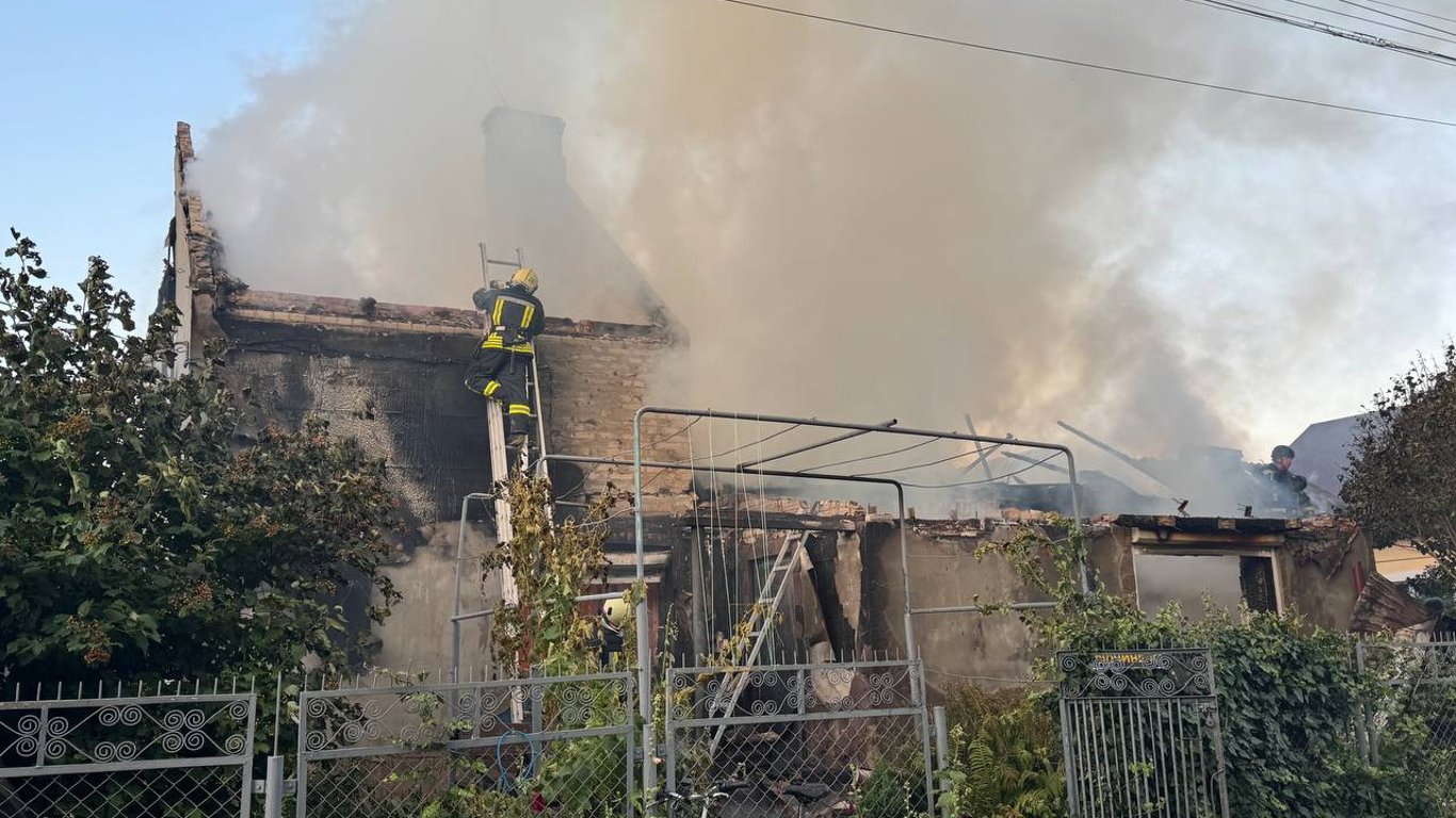 Нічна атака на Луцьк — знищено та пошкоджено будинки