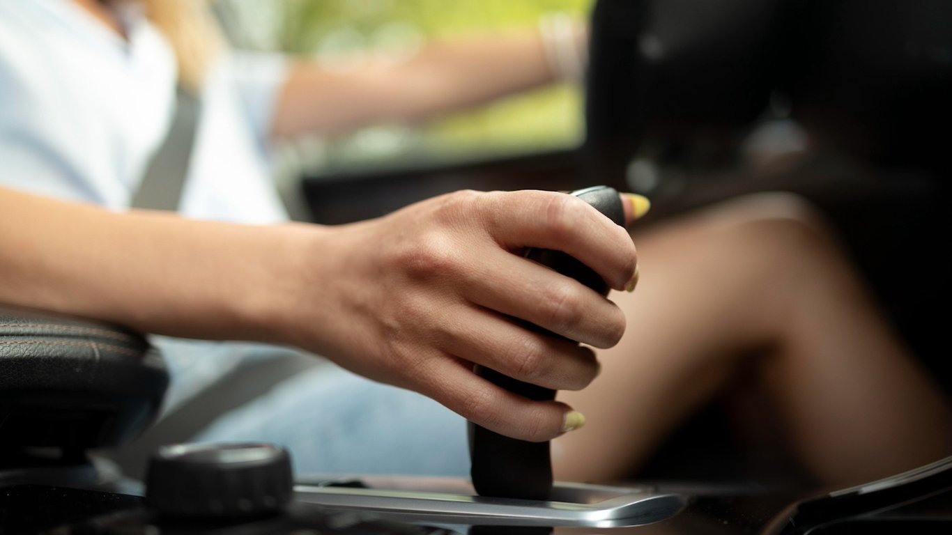Manual or Automatic Transmission - Which is More Economical