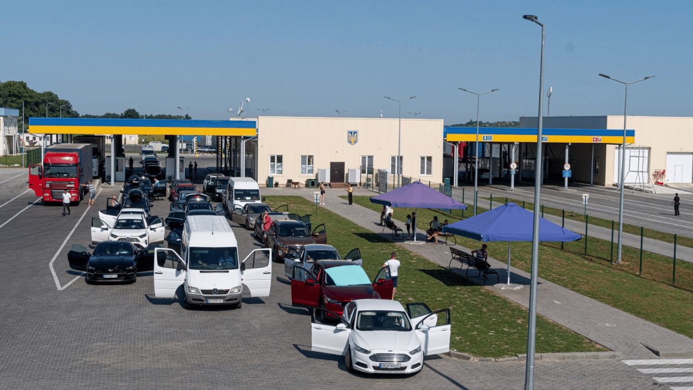 Правила на кордоні — без цього документа не пропустять у Румунію