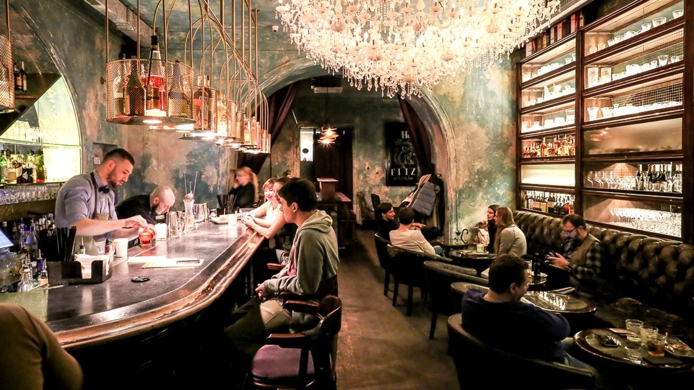 Zgodność pracy lokali gastronomicznych podczas alarmu — odpowiedź OWA