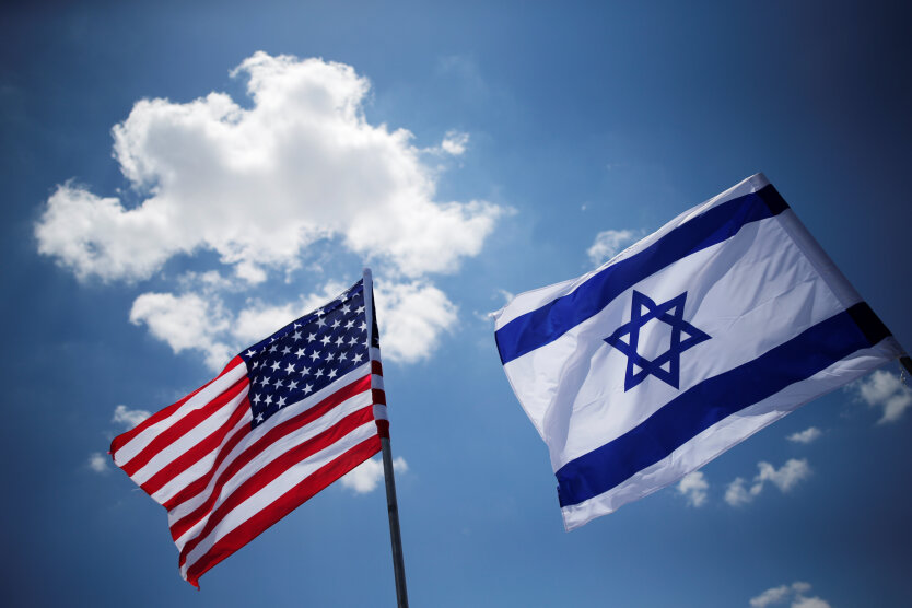 Izrael uderza: USA przerzucają okręty wojenne na Bliski Wschód, Teheran przygotowuje kontratak