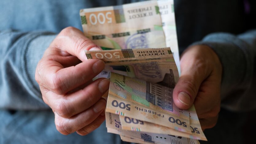 65 тисяч не лише для айтішників: українцям показали список найкращих зарплат та вакансій